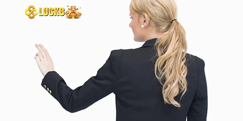 Tổng quan về CEO Trân Trân